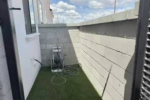 2725 E Derringer Ct, Gilbert, AZ 85297 - Photo 43