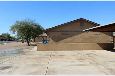 2704 E Southgate Avenue, Phoenix, AZ 85040 - Photo 9