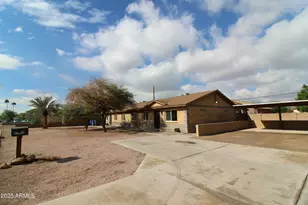 2704 E Southgate Ave, Phoenix, AZ 85040 - Photo 7