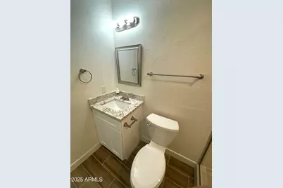 2704 E Southgate Avenue, Phoenix, AZ 85040 - Photo 19