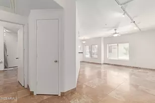 4644 N 22nd St, Phoenix, AZ 85016 - Photo 5