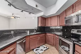 4644 N 22nd St, Phoenix, AZ 85016 - Photo 11