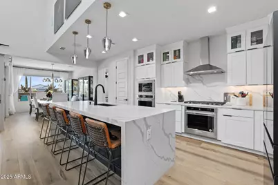 21112 N 60th Place, Phoenix, AZ 85054 - Photo 3