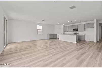 24659 W Wayland Drive, Buckeye, AZ 85326 - Photo 3