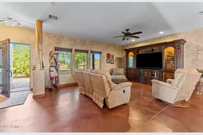 17789 W Peakview Road, Surprise, AZ 85387 - Photo 15