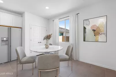 14604 W Sand Hills Road, Surprise, AZ 85387 - Photo 13