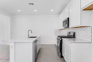 14604 W Sand Hills Rd, Surprise, AZ 85387 - Photo 5