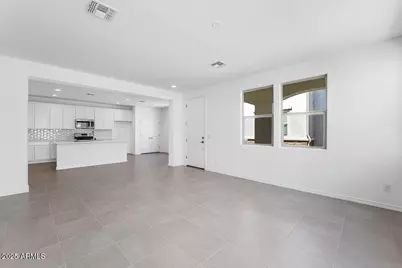 14604 W Sand Hills Road, Surprise, AZ 85387 - Photo 7