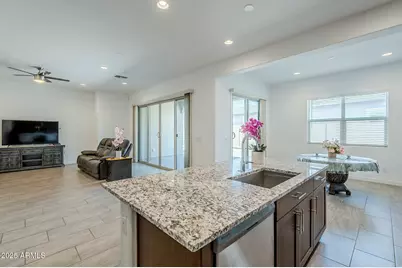 18934 W Sierra Street, Surprise, AZ 85388 - Photo 9