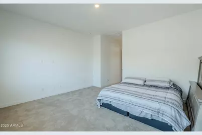 18934 W Sierra Street, Surprise, AZ 85388 - Photo 19