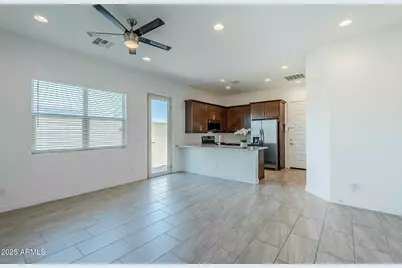 18934 W Sierra Street, Surprise, AZ 85388 - Photo 35