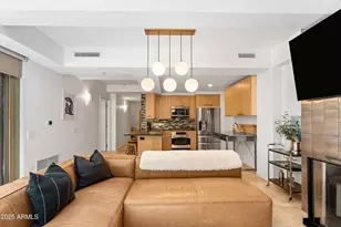 7131 E Rancho Vista Dr, Scottsdale, AZ 85251 - Photo 9