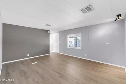9472 E Escondido Avenue, Mesa, AZ 85208 - Photo 7