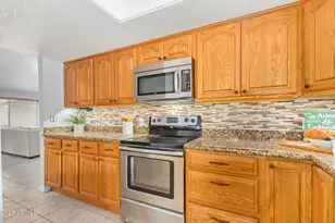 18585 N 70th Ave, Glendale, AZ 85308 - Photo 17