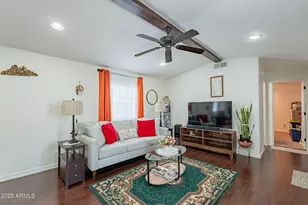 15606 S Gilbert Rd, Chandler, AZ 85225 - Photo 5