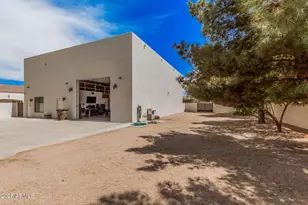 21615 E Pegasus Pkwy, Queen Creek, AZ 85142 - Photo 9