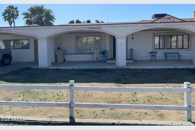 5604 N 67th Avenue, Glendale, AZ 85301 - Photo 1