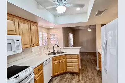 10401 E Twilight Drive, Sun Lakes, AZ 85248 - Photo 9