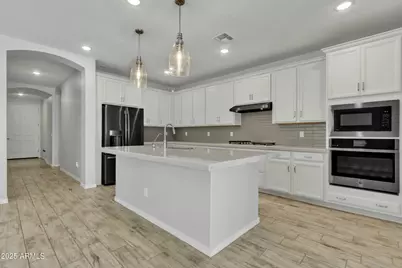 15236 W Portland Street, Goodyear, AZ 85338 - Photo 7