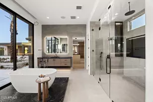 7001 E Paradise Dr, Scottsdale, AZ 85254 - Photo 23