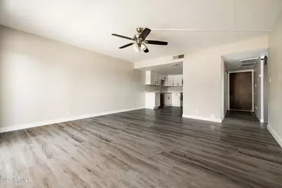 7920 E Camelback Road #110, Scottsdale, AZ 85251 - Photo 9