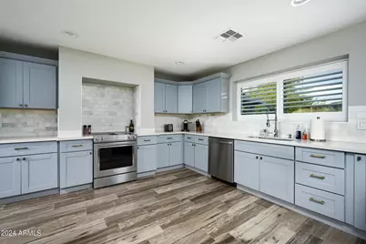 4501 N 86th Place, Scottsdale, AZ 85251 - Photo 9