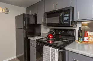 9415 N 99th Ave, Peoria, AZ 85345 - Photo 5