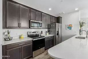 2511 W Queen Creek Rd, Chandler, AZ 85248 - Photo 11