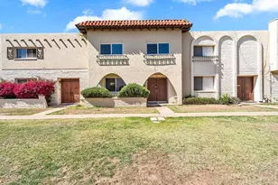 1921 W Hazelwood Pkwy, Phoenix, AZ 85015 - Photo 1