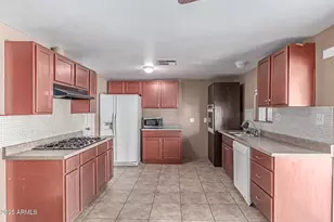 120 N Val Vista Dr, Mesa, AZ 85213 - Photo 11