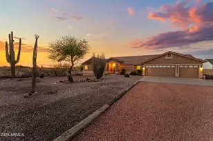 21436 W Caravaggio Ln, Wittmann, AZ 85361 - Photo 1