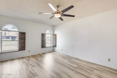 319 E Hackamore Street, Mesa, AZ 85201 - Photo 13