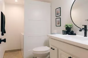7940 E Camelback Rd, Scottsdale, AZ 85251 - Photo 25