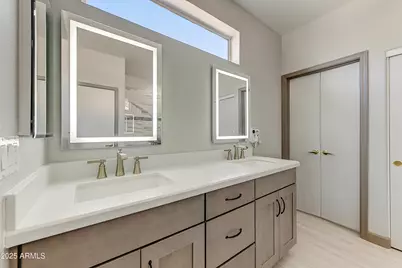 15766 W Grand Point Lane, Surprise, AZ 85374 - Photo 17