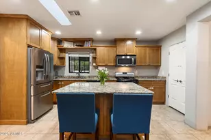 5845 N 3rd Ave, Phoenix, AZ 85013 - Photo 11