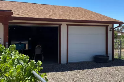 23335 W Staghorn Lane, Congress, AZ 85332 - Photo 3