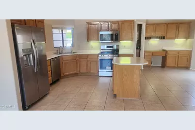 3928 N 151st Avenue, Goodyear, AZ 85395 - Photo 17