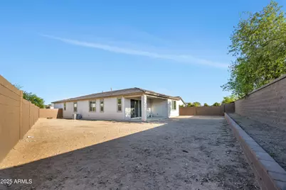8944 N 180th Drive, Waddell, AZ 85355 - Photo 31