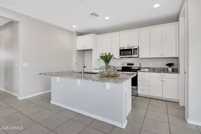 8944 N 180th Drive, Waddell, AZ 85355 - Photo 9