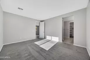 8944 N 180th Dr, Waddell, AZ 85355 - Photo 11