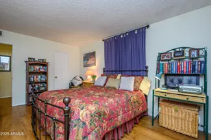 11014 W Santa Fe Dr, Sun City, AZ 85351 - Photo 9