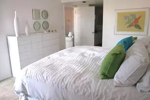 4303 E Cactus Rd, Phoenix, AZ 85032 - Photo 13