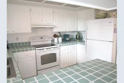 4303 E Cactus Road #413, Phoenix, AZ 85032 - Photo 9