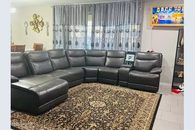 11562 W Levi Drive, Avondale, AZ 85323 - Photo 3