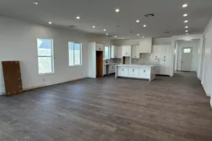 6452 E Omega Cir, Mesa, AZ 85215 - Photo 13