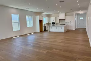 6452 E Omega Cir, Mesa, AZ 85215 - Photo 17