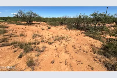 000 E Nevada Drive #36, Hereford, AZ 85615 - Photo 5