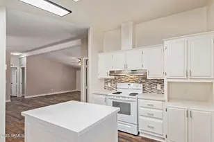 3901 E Pinnacle Peak Rd, Phoenix, AZ 85050 - Photo 13