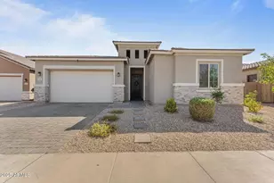 141 S 156th Dr, Goodyear, AZ 85338 - Photo 9