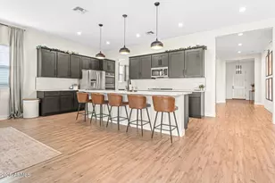 141 S 156th Dr, Goodyear, AZ 85338 - Photo 7